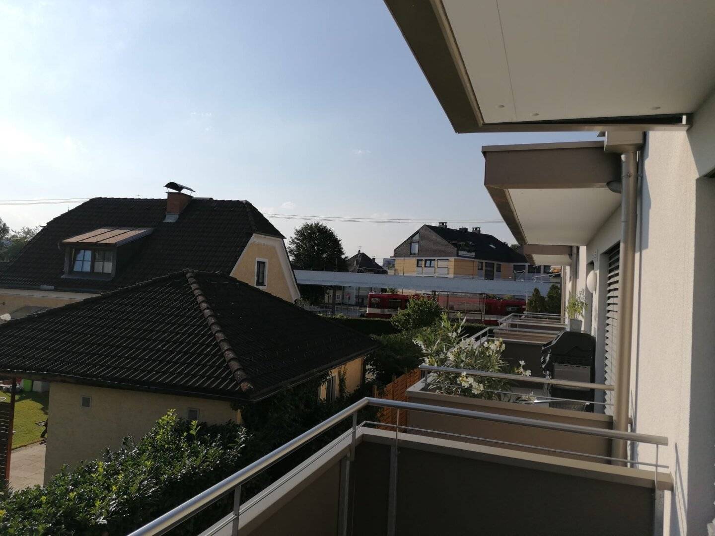 2-room apartment with southwest balcony, 1 underground garage and 1 outdoor parking space