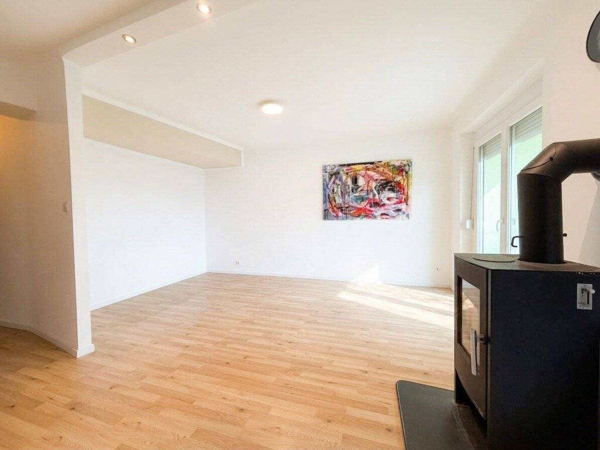 Helle Eigentumswohnung mit 2 Schlafzimmer in Ternitz!