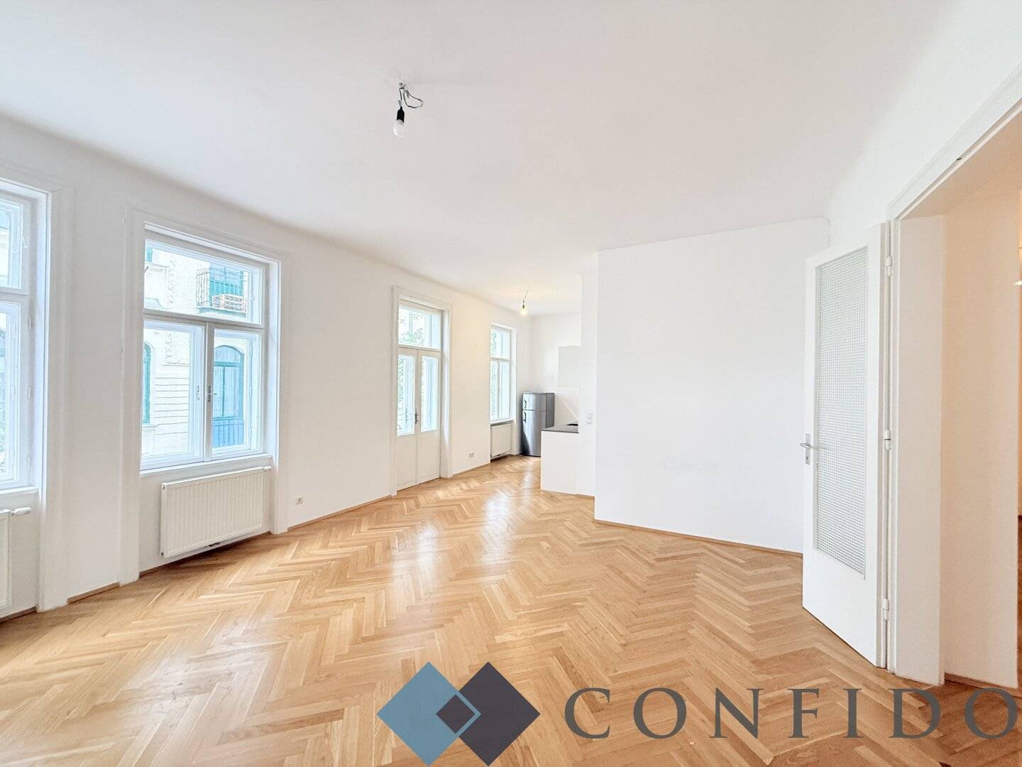 MEIDLINGER COTTAGE - Großzügig geschnittene 3 Zimmer Altbauwohnung in begehrter Lage!