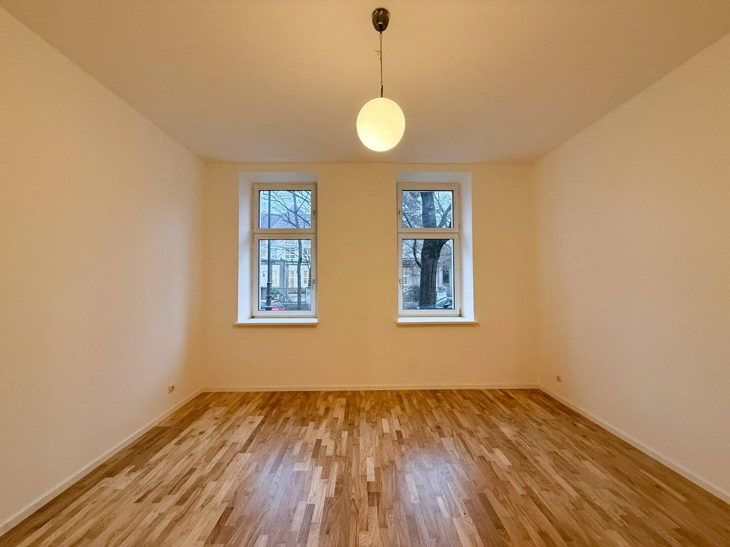 Gepflegte Gewerbefläche 208m² mit Terrasse 1100 Wien