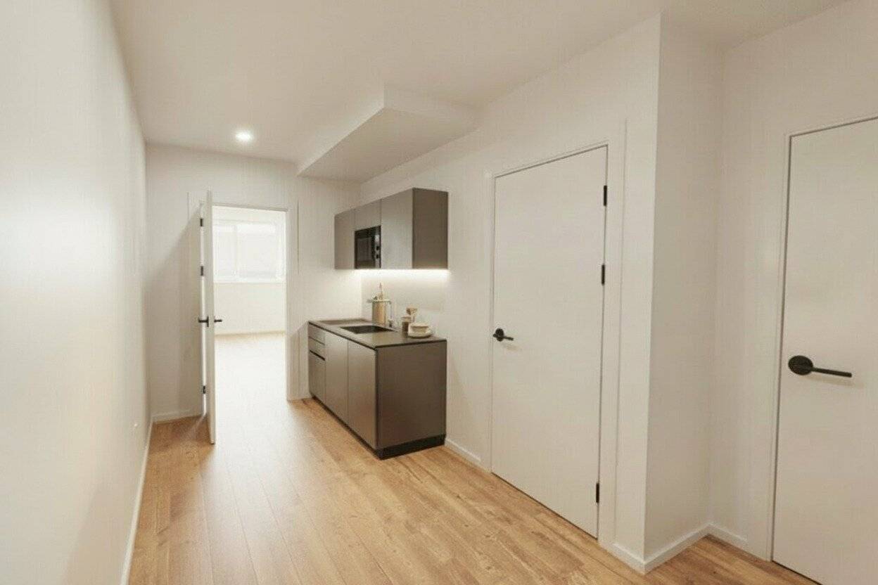 modern first occupancy with small terrace - for investors or owner-occupiers