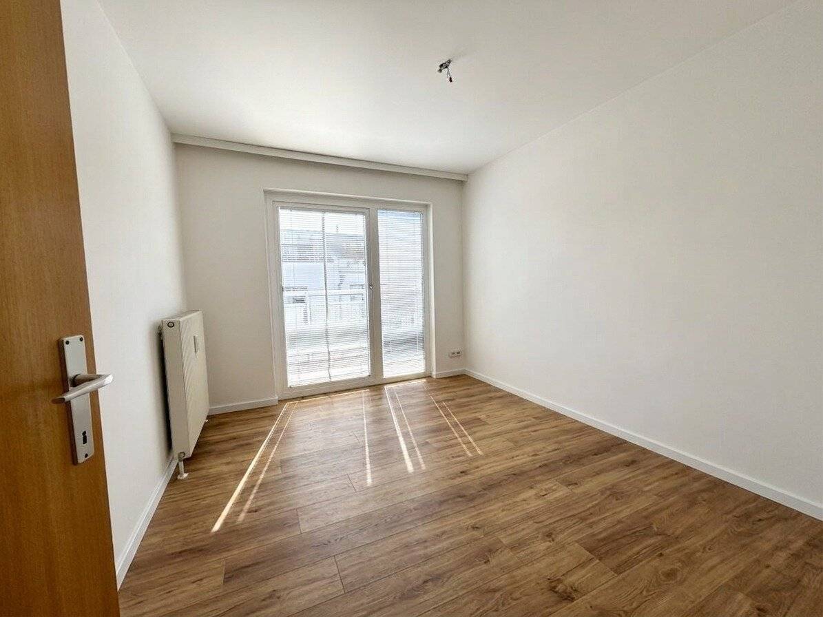 RENOVIERUNGSBEDÜRFTE Wohnung - sofort verfügbar | Nähe U6