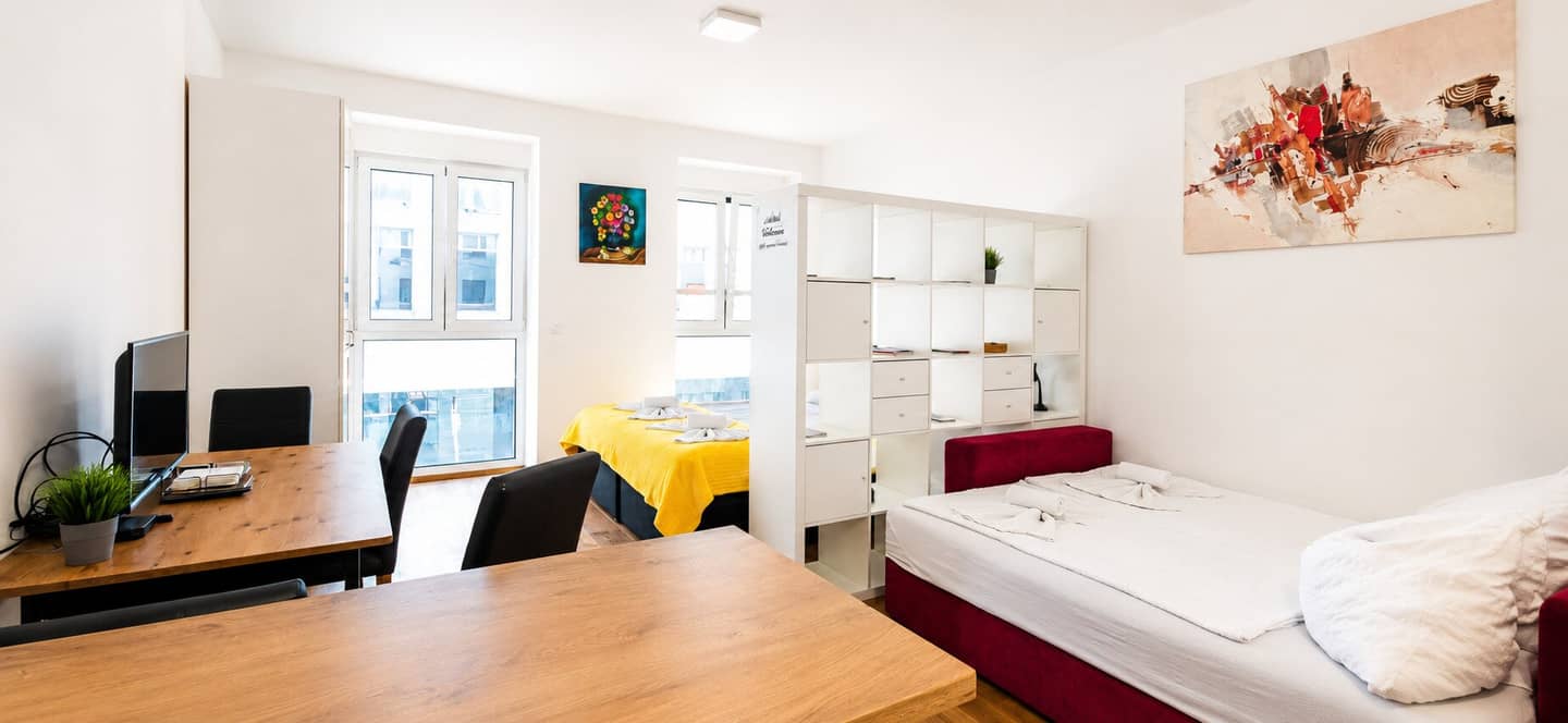 Modernes City-Apartment im revitalisierten Haus – Fußgängerzone &amp; U1 Keplerplatz