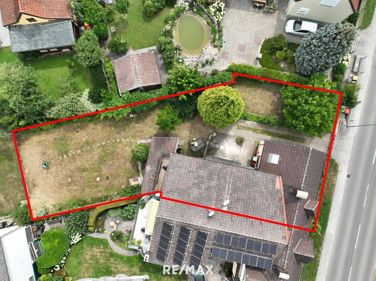 Sonniger Garten und Balkon Familienwohnung in ruhiger Siedlungslage