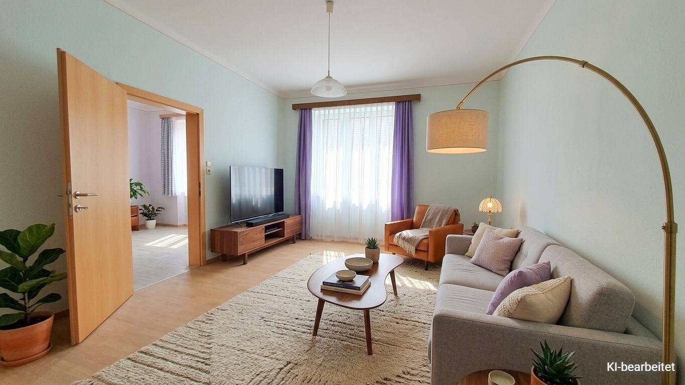 Wohnung mit großen Nebengebäuden und Obstgarten