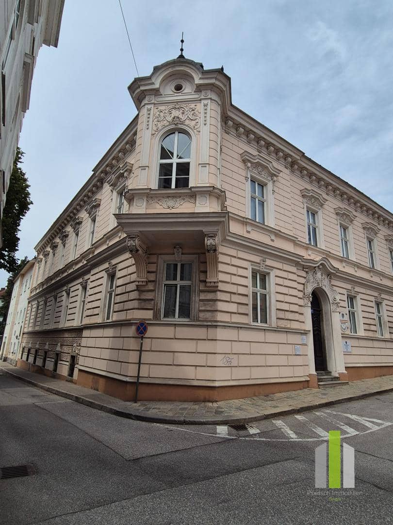 Historische Anlegerwohnung im Ortskern mit Entwicklungspotenzial