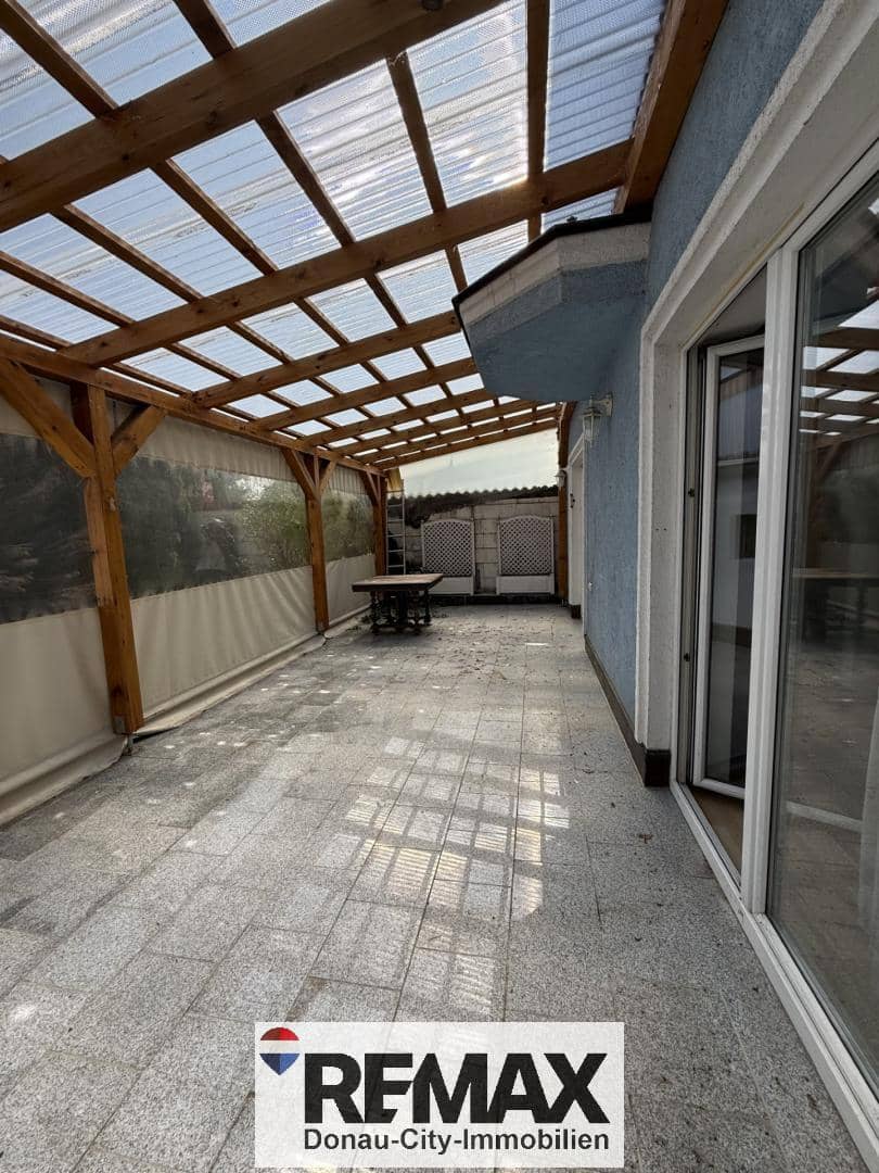 Garten und Garage Familienwohnung in grüner Lage