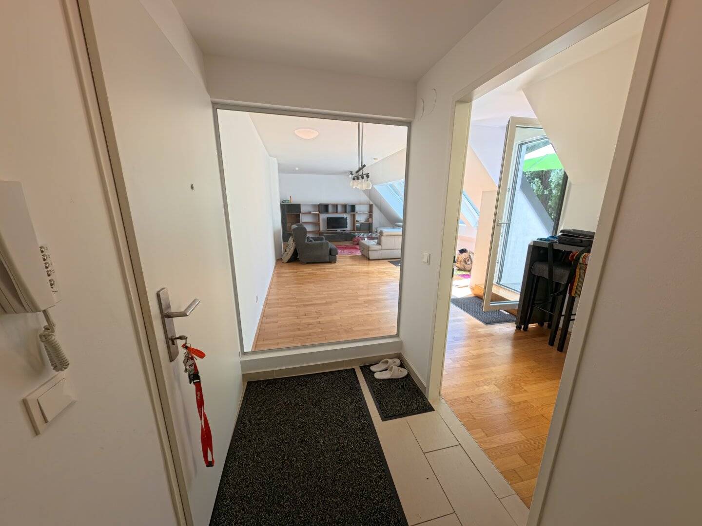 Exklusive Maisonette mit toller Terrasse & Grünblick