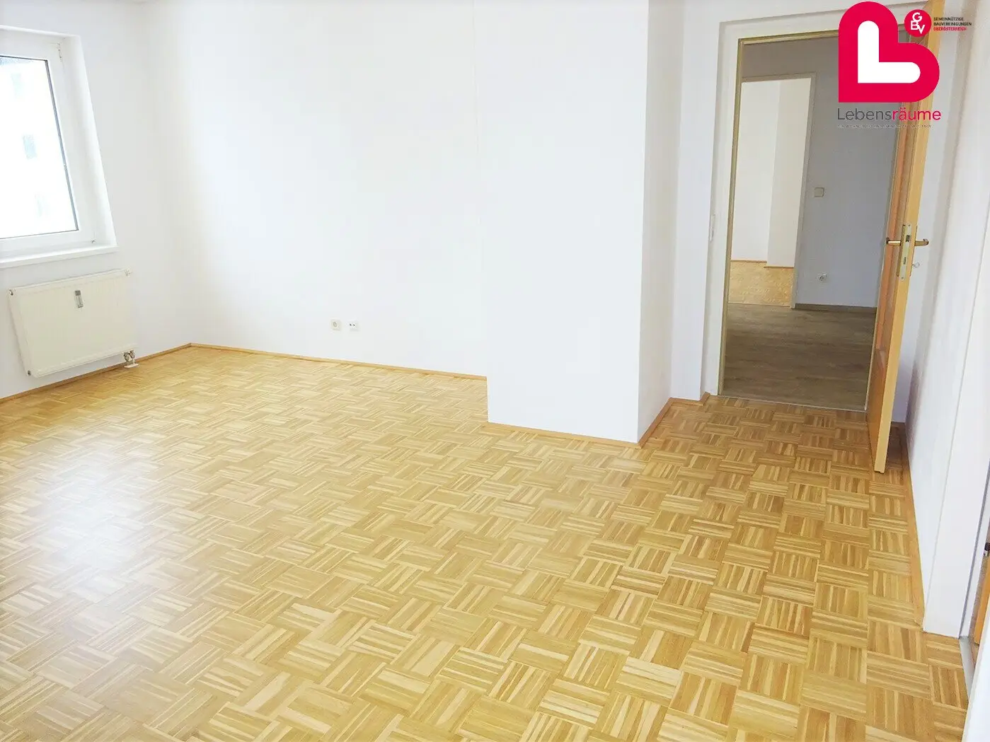 Beautiful 3-room apartment in Ebensee with loggia and underground parking space (NO ELEVATOR)