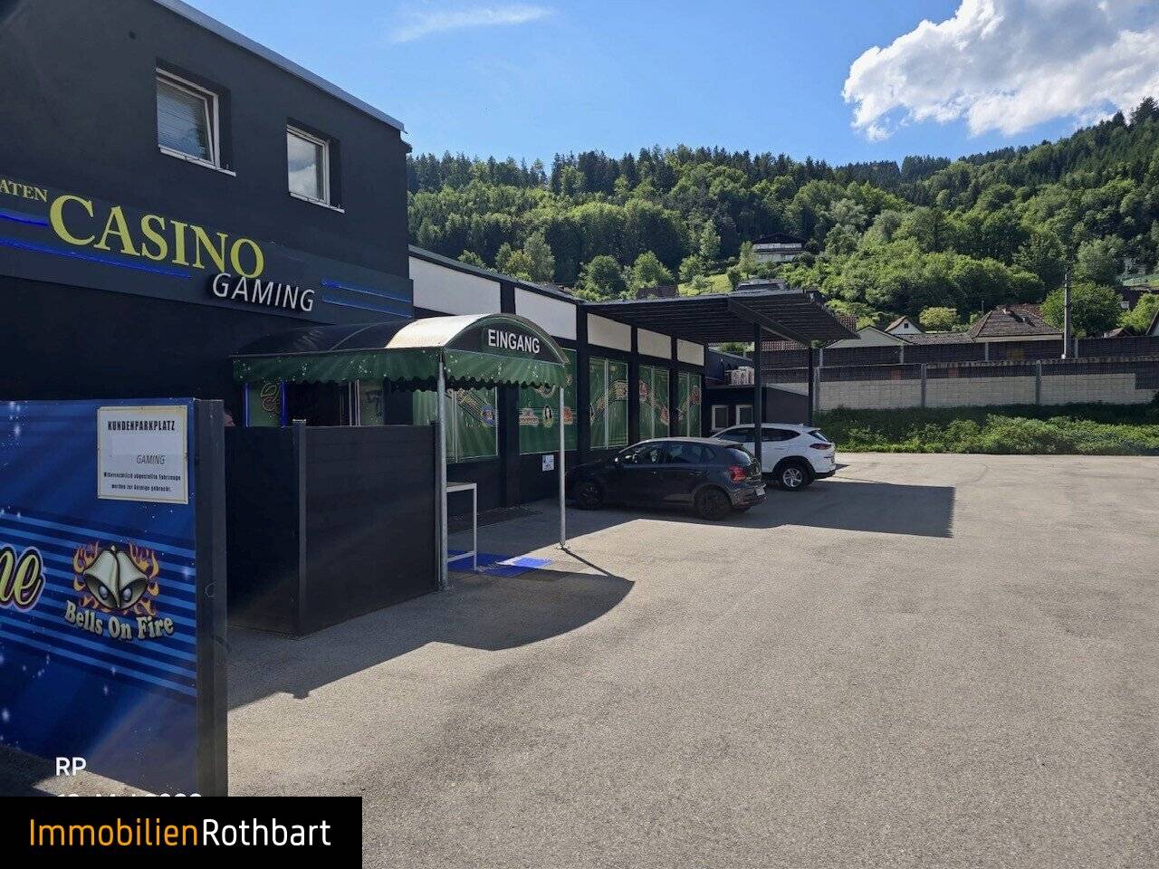 Modern office space approx. 223 m² with several parking spaces in Bruck an der Mur