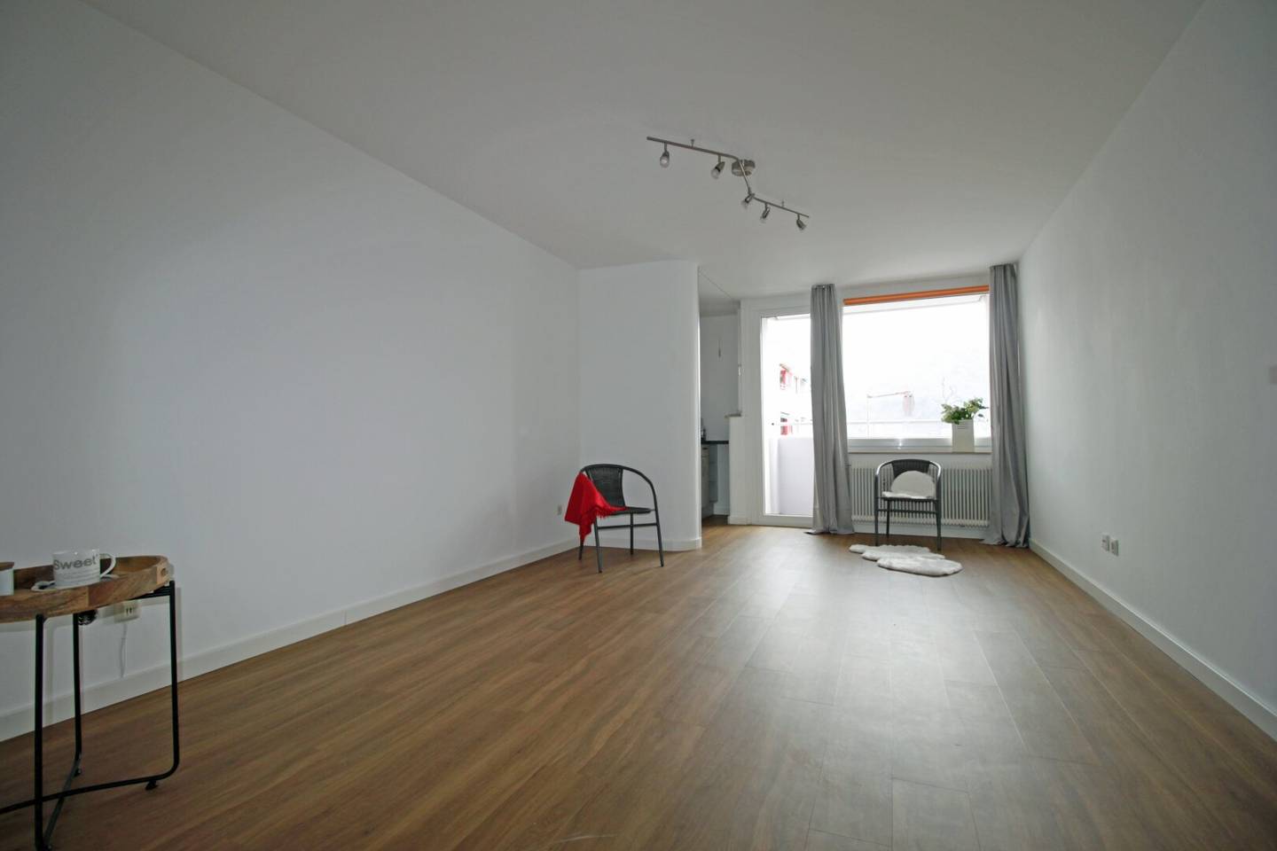 Garconniere Revierstraße mit Balkon