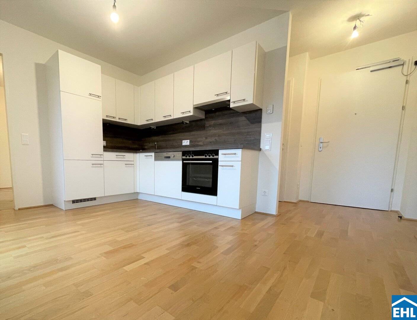 Modern 2-room apartment with balcony in 1210 Vienna, Your new home