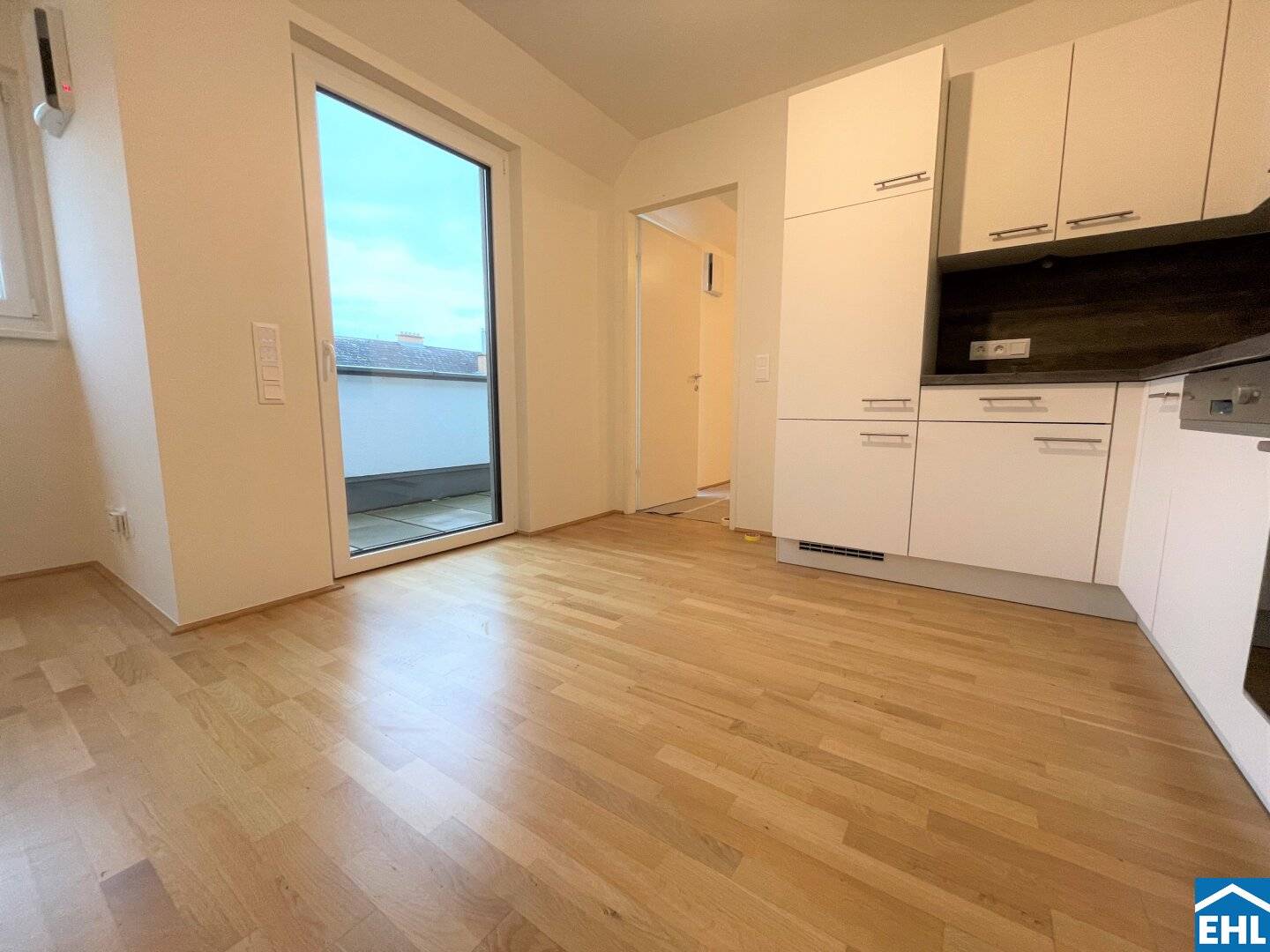 Modern 2-room apartment with balcony in 1210 Vienna, Your new home
