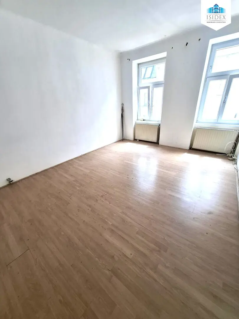 Sanierungsbedürftige Wohnung mit Potential in aufstrebender Wohnlage