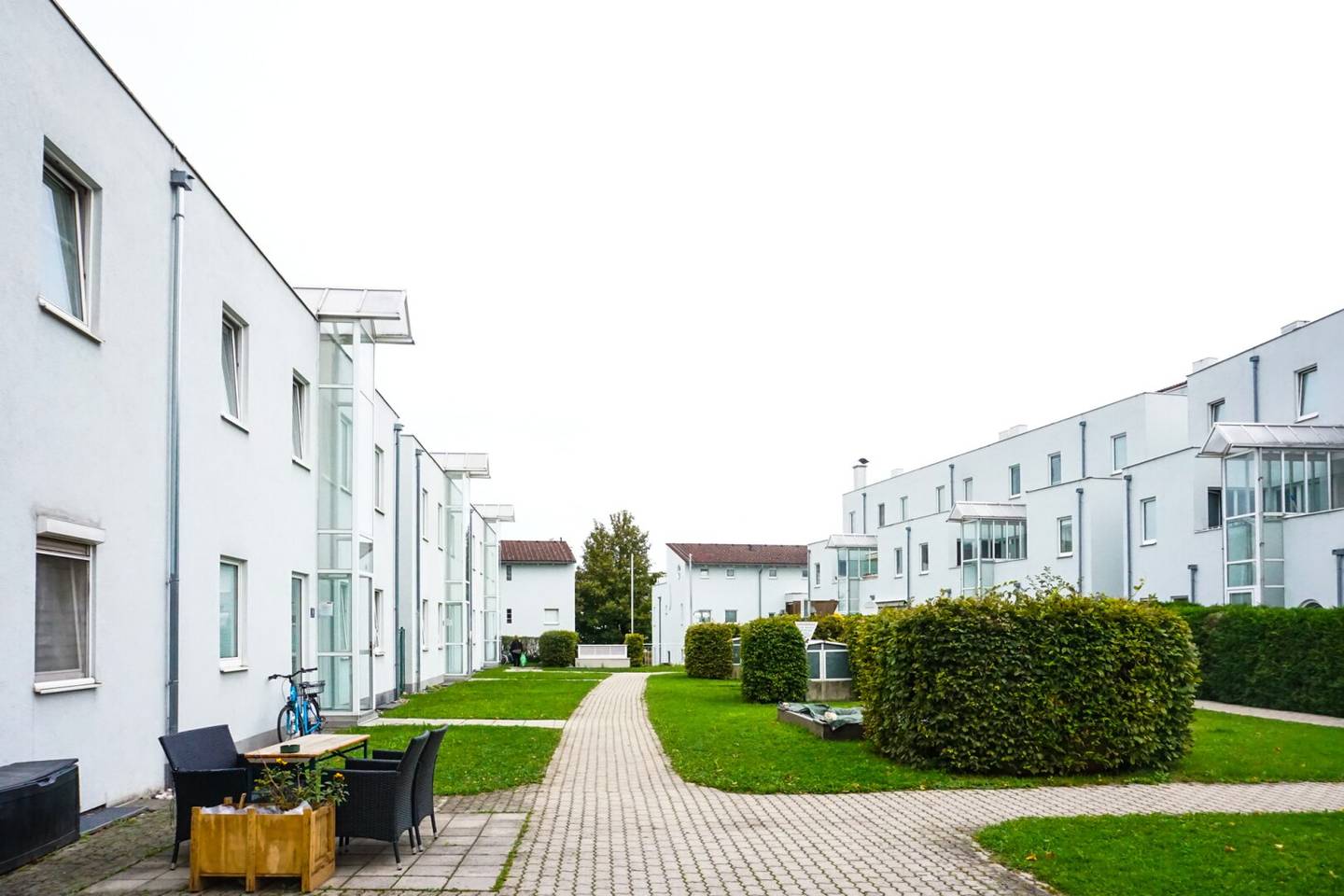 2 ROOM GROUND FLOOR APARTMENT IN MICHELDORF WITH GARAGE