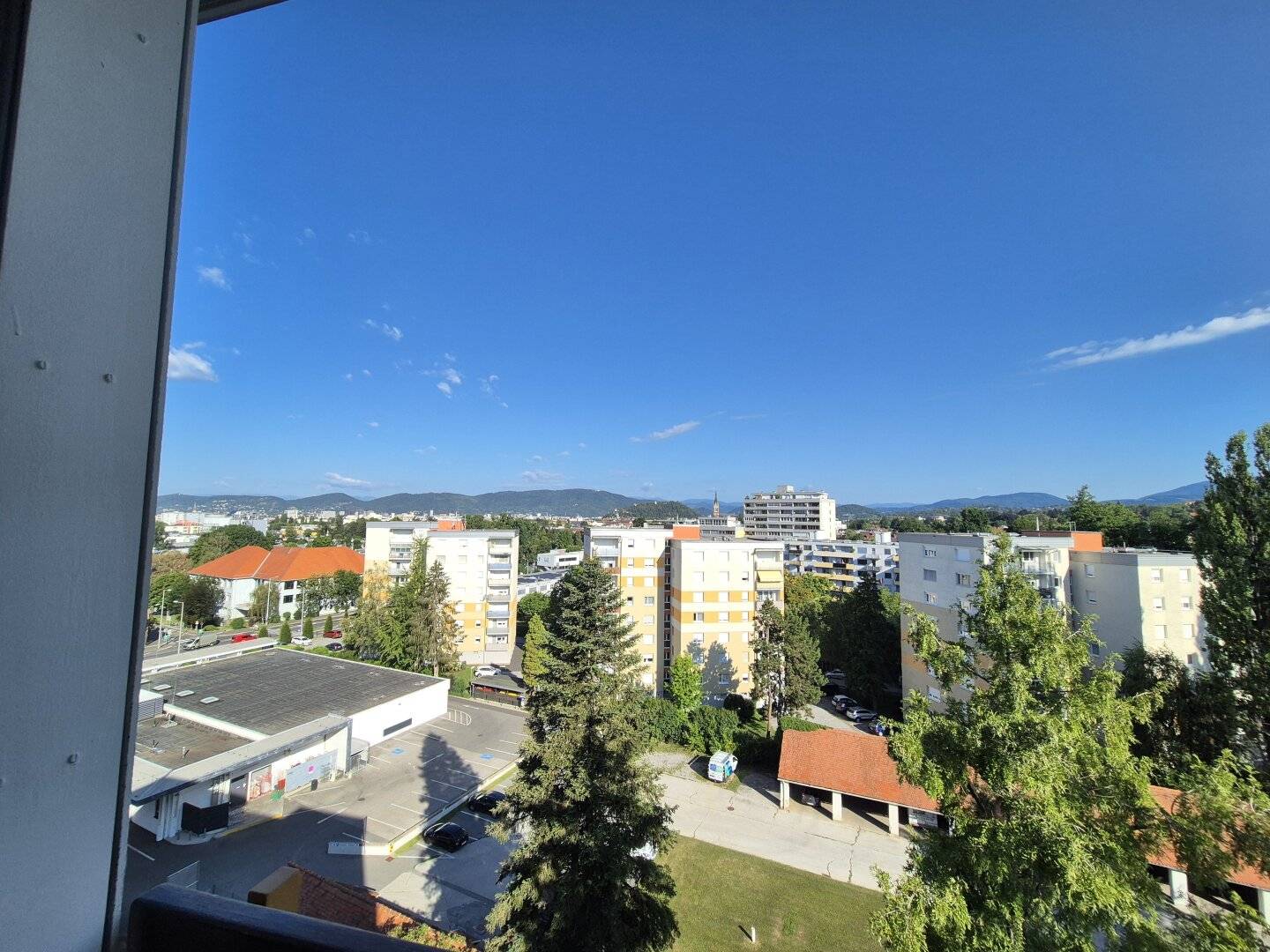 **Traumhafter Ausblick** 3,5-Zimmer-Wohnung in Graz-St.Peter mit Loggia!