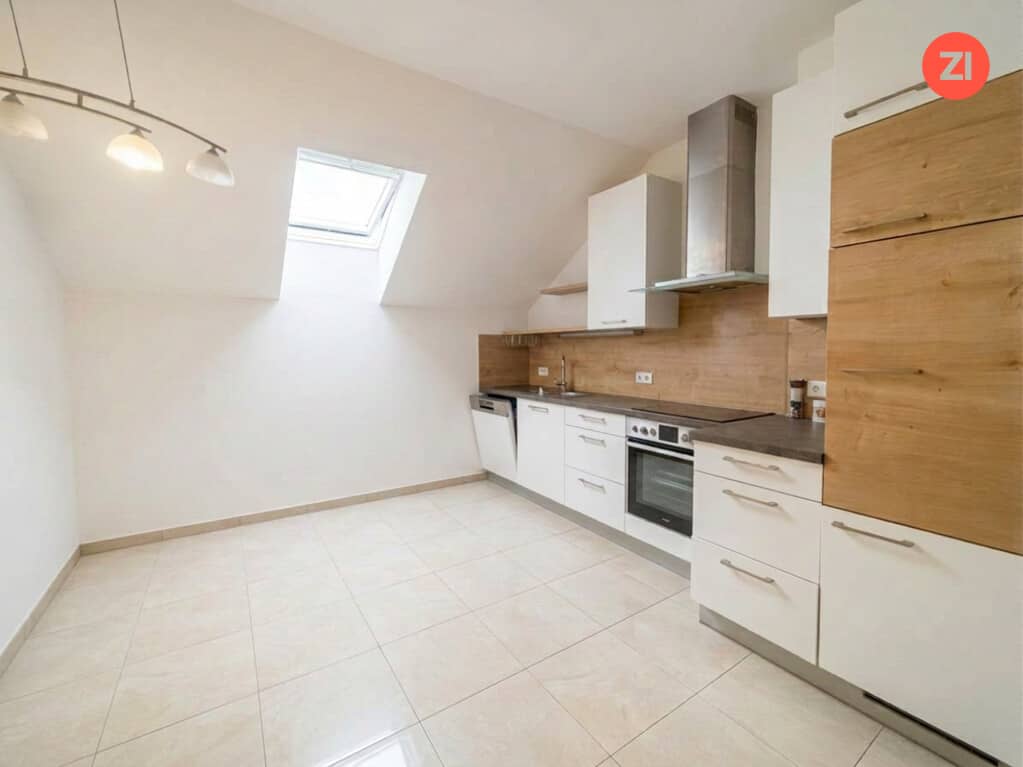 Ground floor apartment in a quiet location with parking