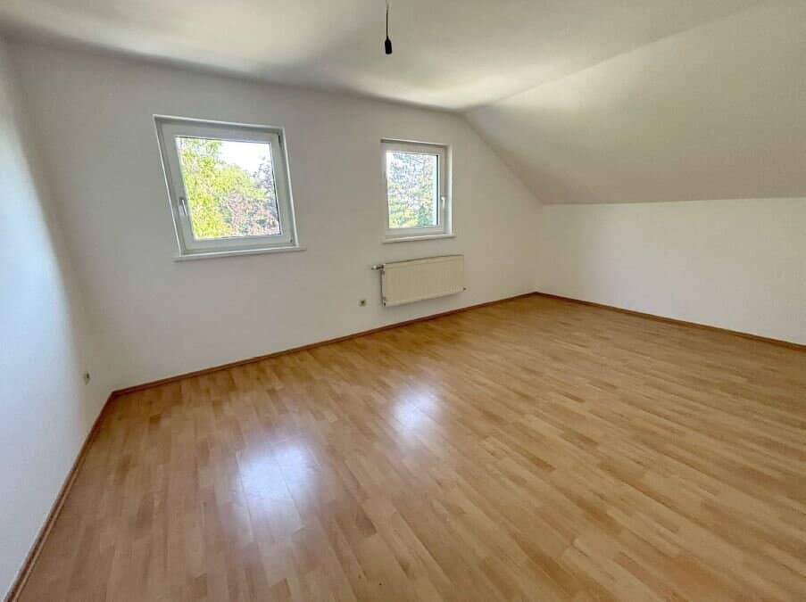 Attic floor Two room apartment with dining kitchen