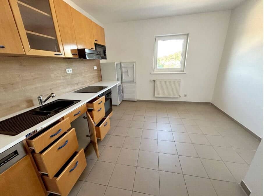 Attic floor Two room apartment with dining kitchen