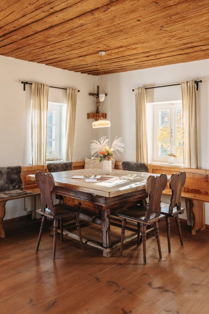 South Styria: Two Exclusive Country Houses - a Winemaker's House and a Cellar House - with Three Residential Units plus Whirlpool, Outdoor Sauna and a Beautiful View over the Vineyards