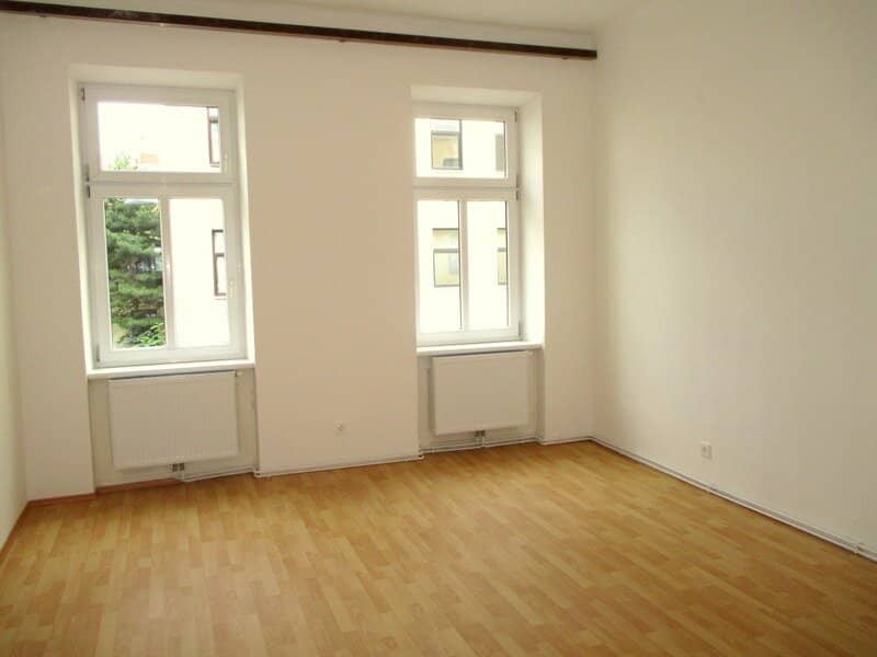4-person flatshare, sunny and bright, new kitchen, dishwasher and washing machine included