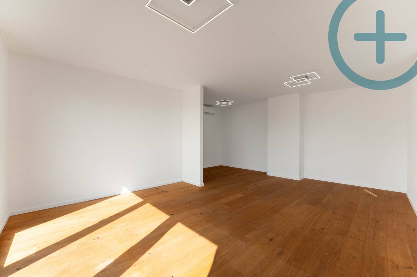 Sonnige Dachgeschosswohnung mit großer Dachterrasse