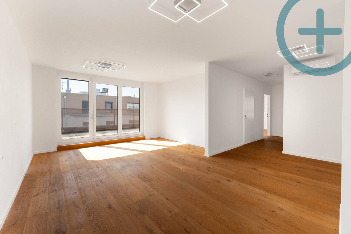 Sonnige Dachgeschosswohnung mit großer Dachterrasse