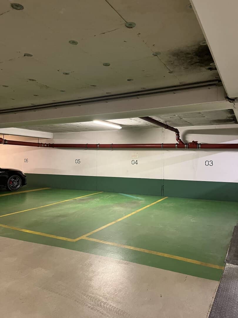 Garage parking space for rent in Pappenheimgasse Close to Jägerstraße