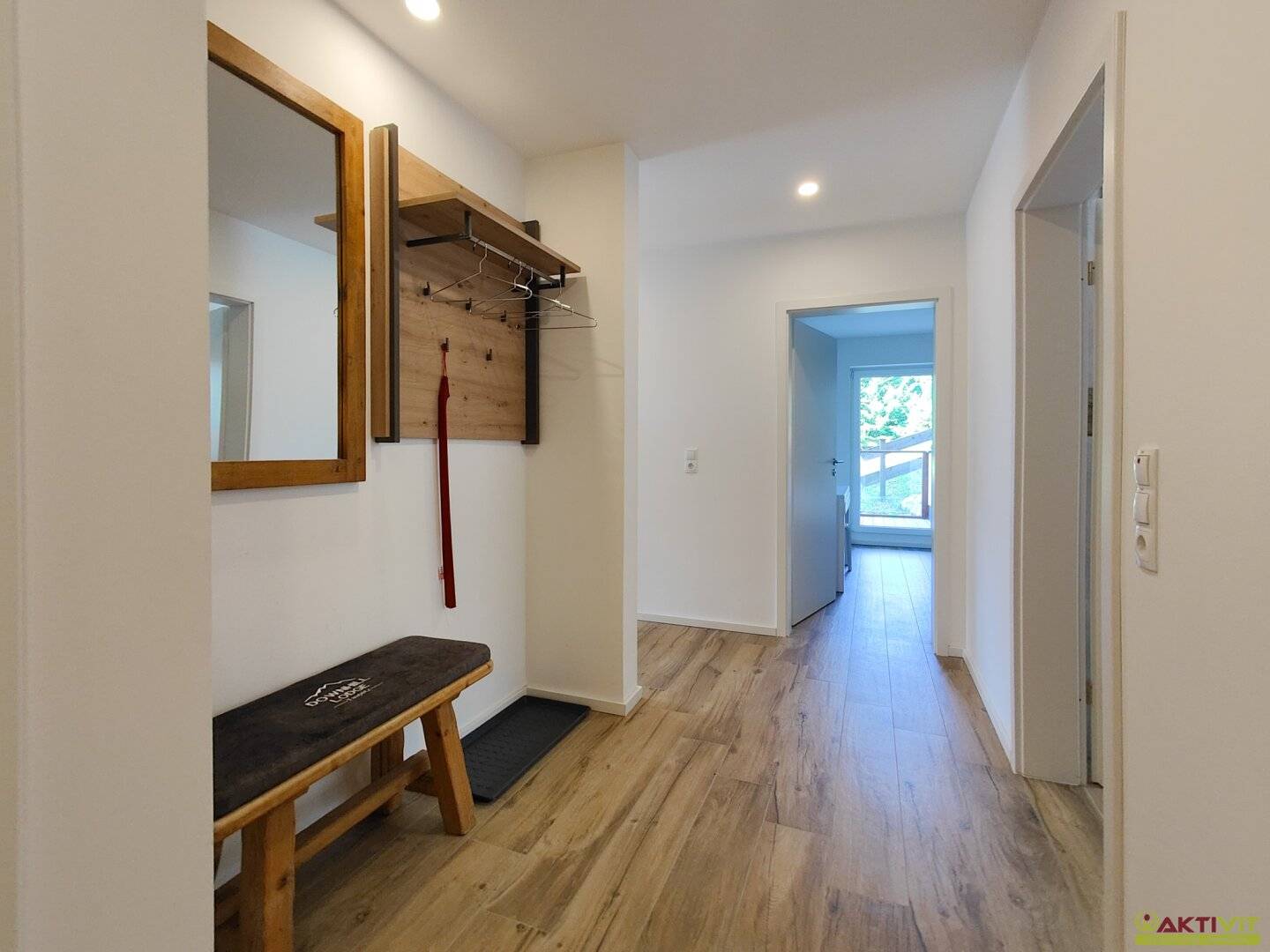 Modernes Apartment mit großem Balkon, Sauna und Garage im steirischen Salzkammergut