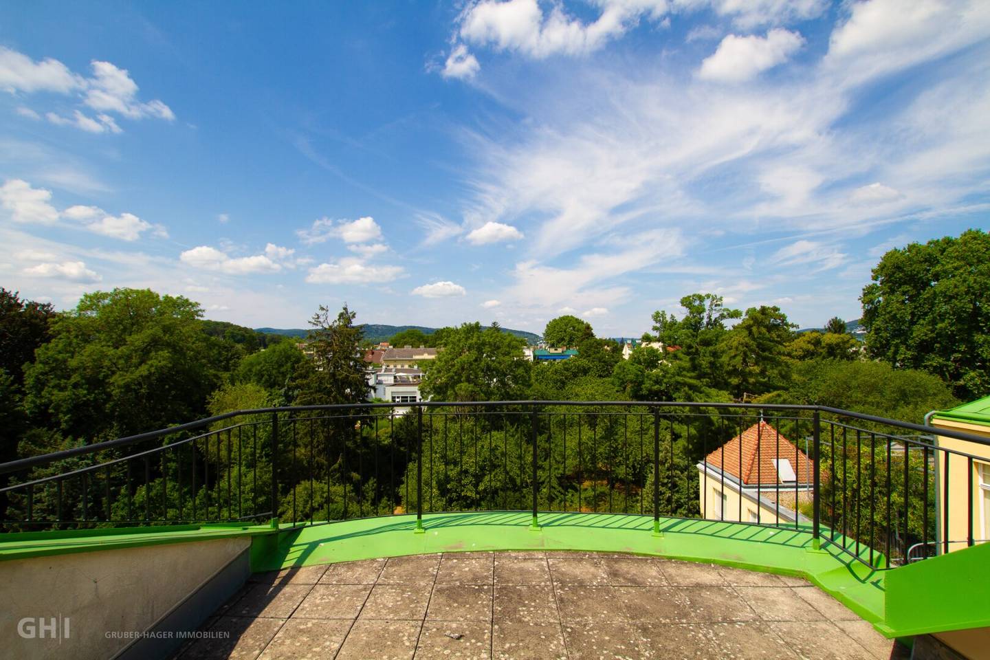 Einmaliges Atelier in Alt Hietzing, Blick in den Schönbrunner Tiergarten, Terrasse mit Gartenblick