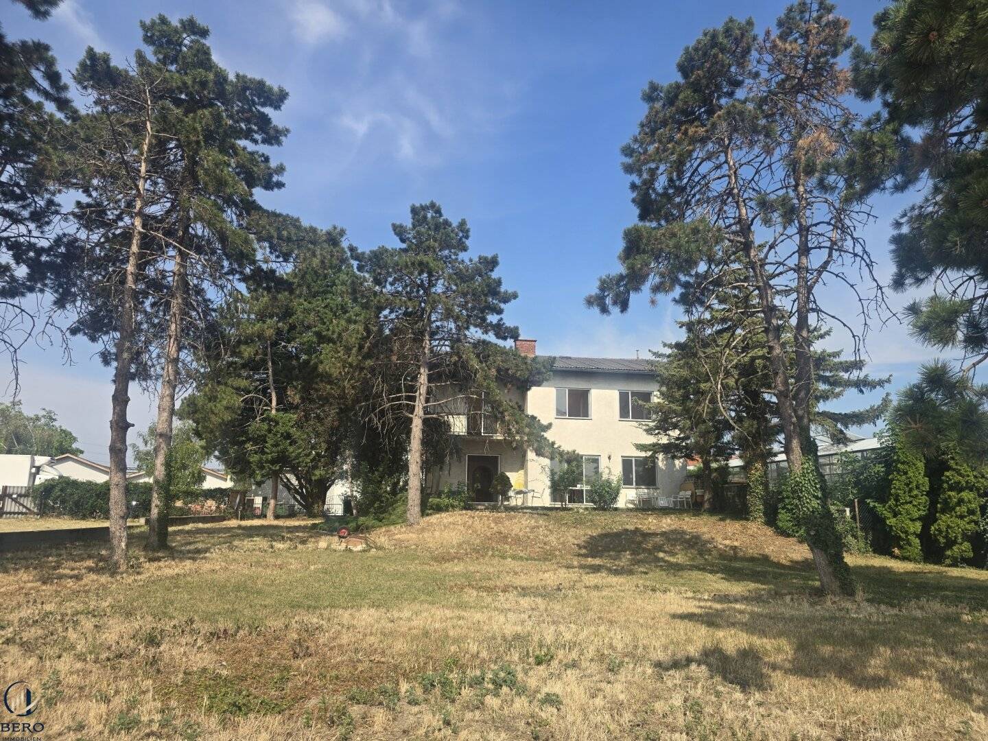 Großer Grund, viel Platz, 7 Zimmer, Ruhelage