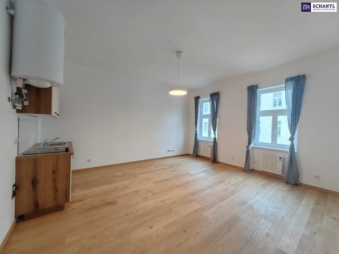The perfect starter apartment near Reumannplatz Kitchenette included