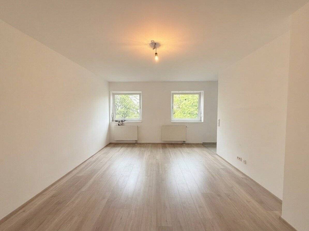 Top geschnittene 1-Zimmer-Wohnung mit tollem Bad in Hetzendorf!