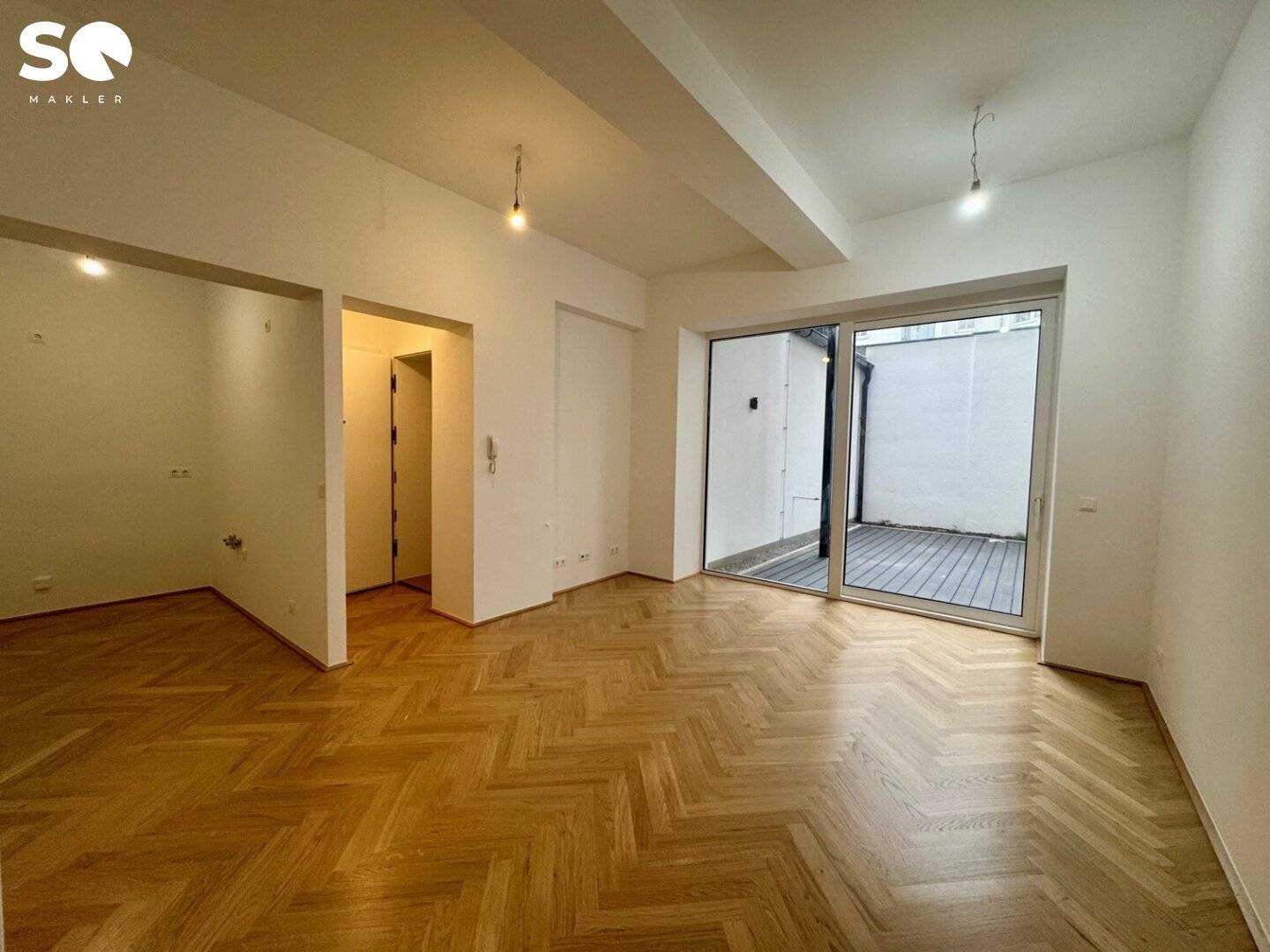 #SQ - FIRST OCCUPANCY: 3-ROOM PERIOD APARTMENT WITH TERRACE AND GARDEN IN QUIET LOCATION