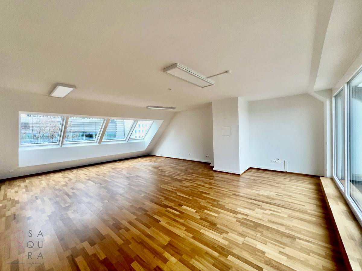 Exclusive Penthouse with panoramic view and large sun terrace
