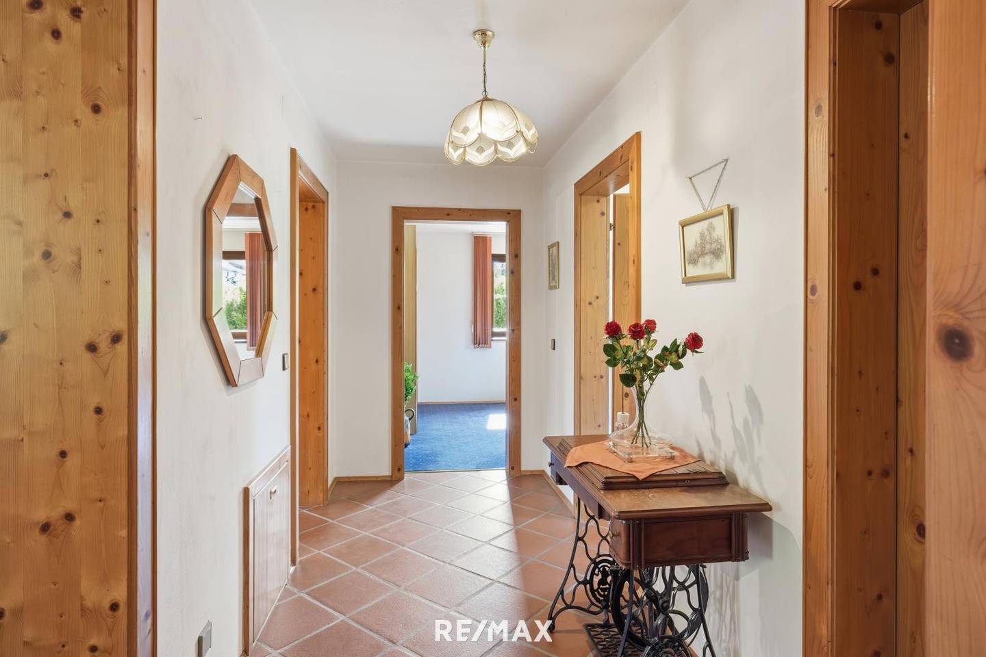 Familienwohnung with sunny garden and double garage