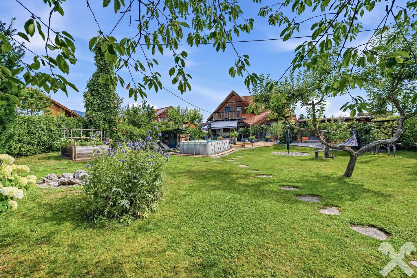 Exklusive Familienwohnung in ruhiger Siedlung