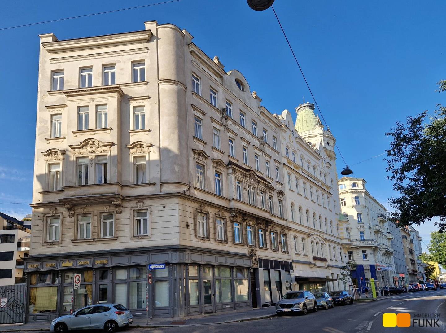 Charming, bright 3-room period apartment