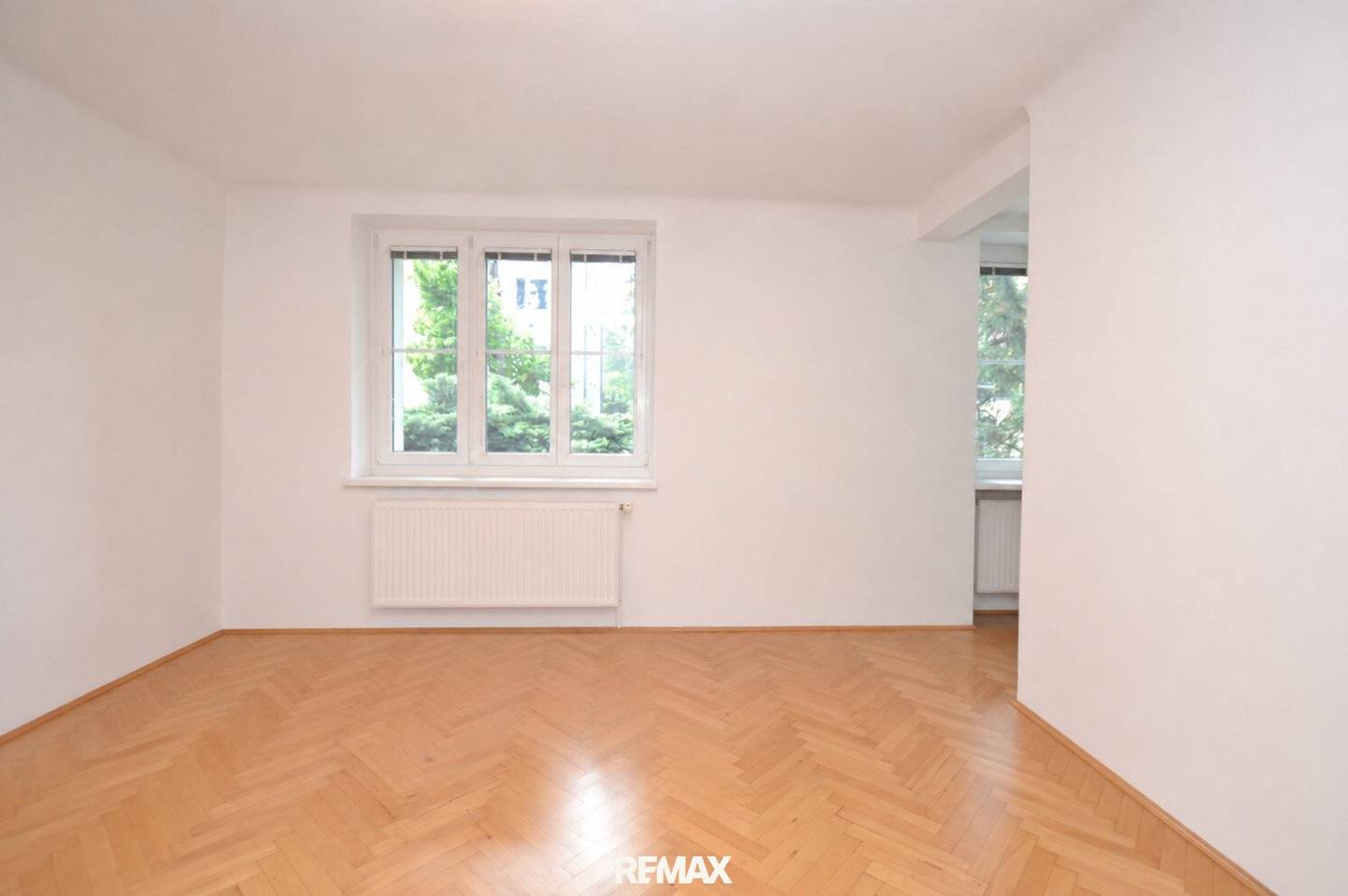 Cozy 2-room apartment with excellent infrastructure