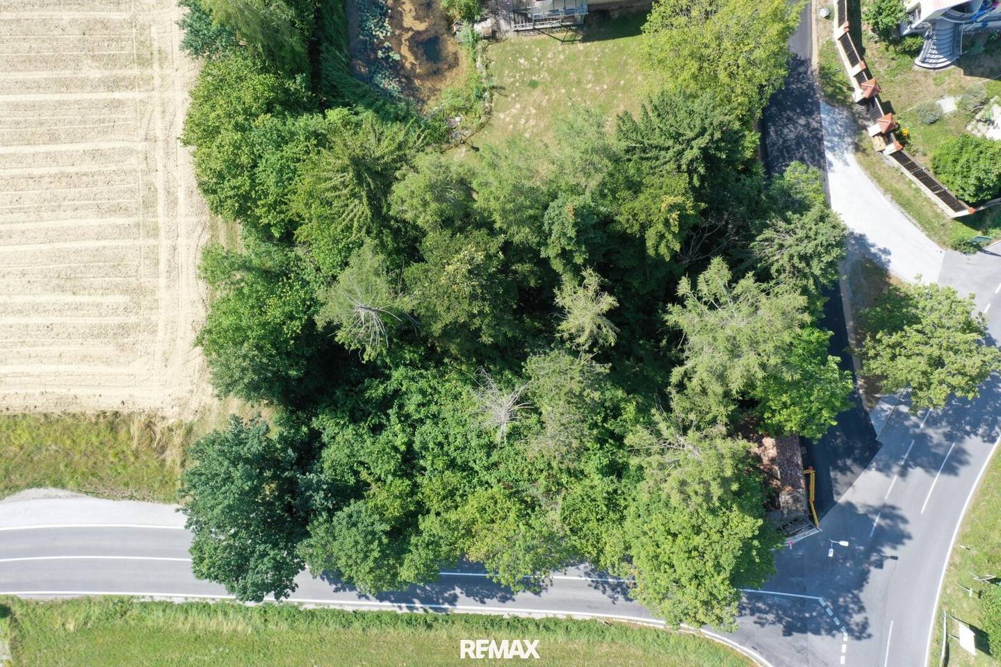 Voll aufgeschlossenes Baugrundstück in bester sonniger Lage nahe Graz