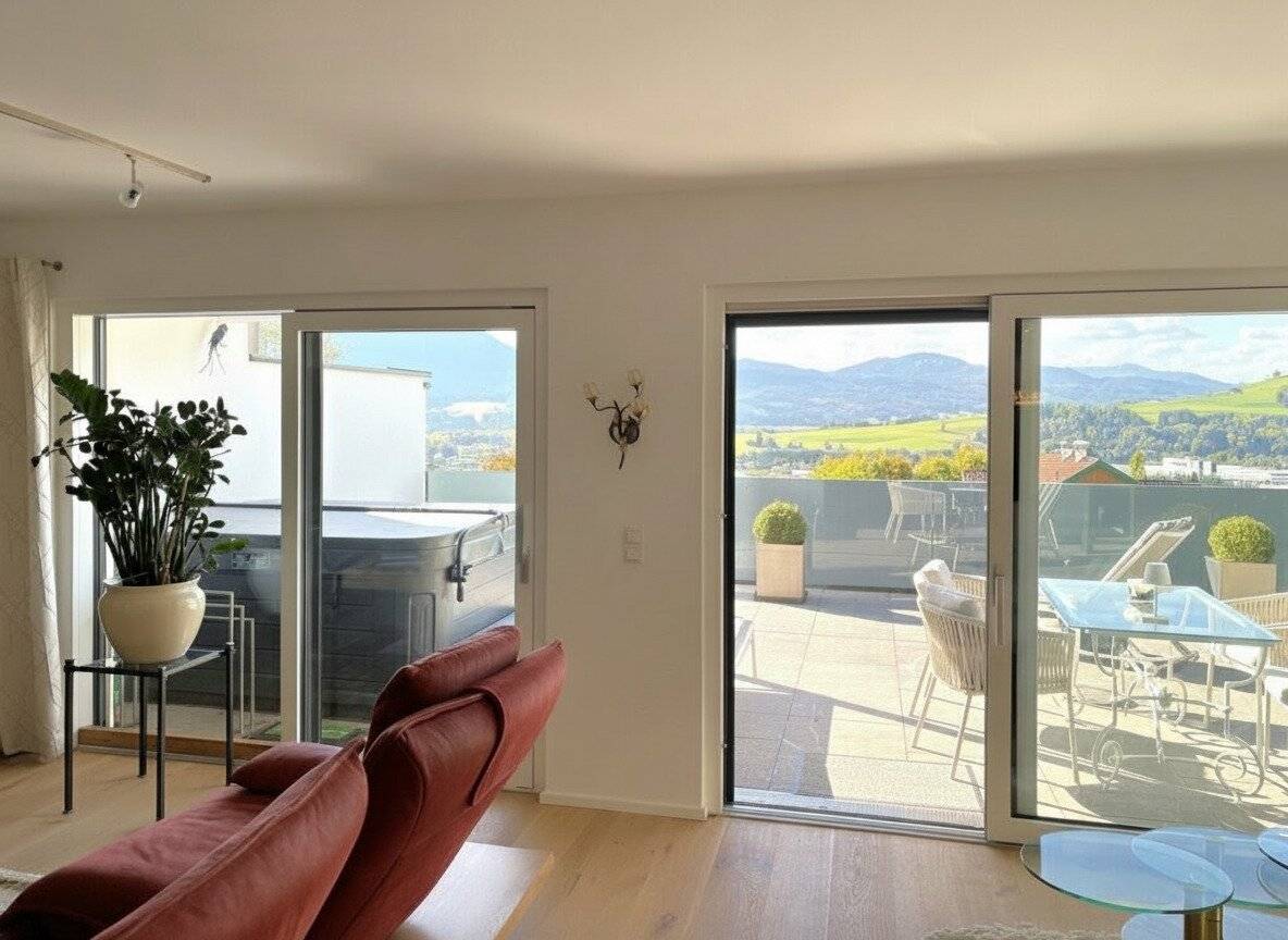 Exklusive Haushälfte Mondsee  in ökologischer Bauweise, in traumhafter Panoramalage, Garage, PV-Anlage, Granderwasser usw.