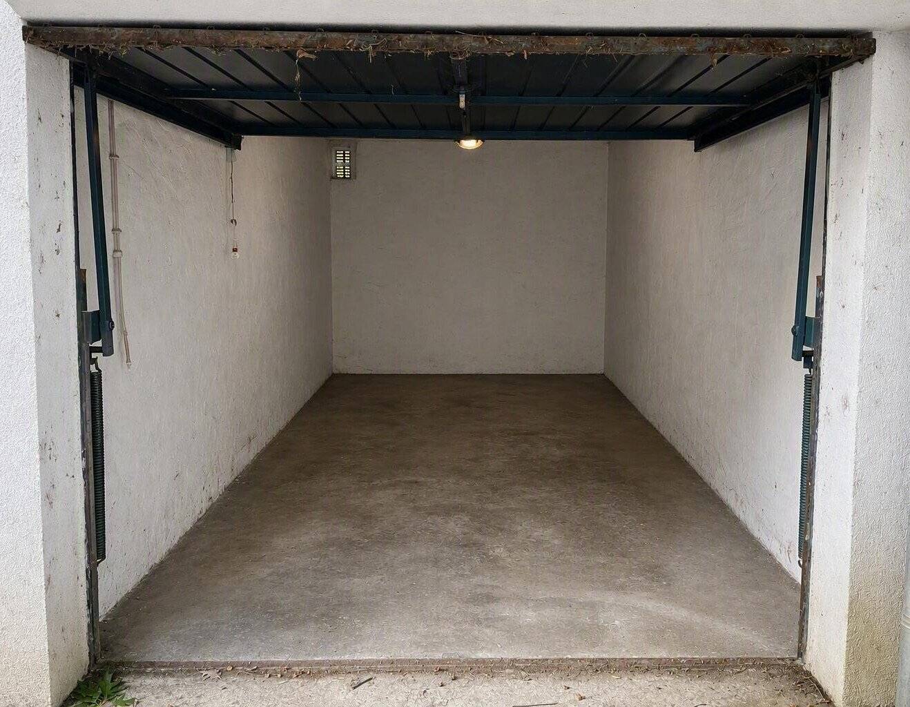Rental of a garage box in Billrothgasse in Graz