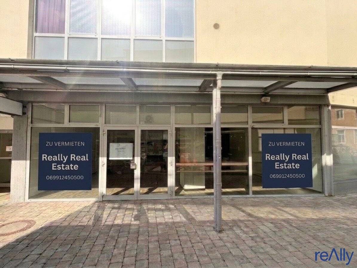 Highly frequented commercial premises directly in Stock-City Plaza for rent