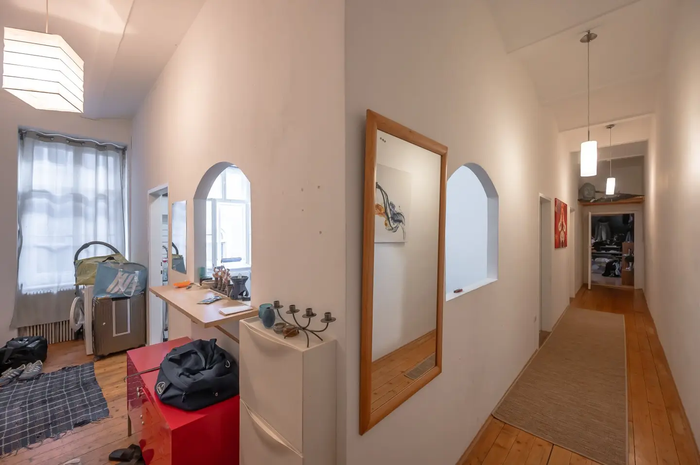 Helle Altbauwohnung in bester Lage im Siebten - 84m²