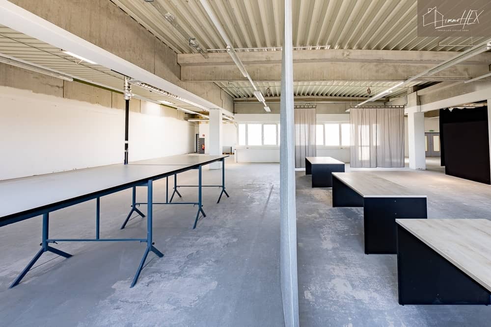 Flexible office and storage space with parking Loftwohnung