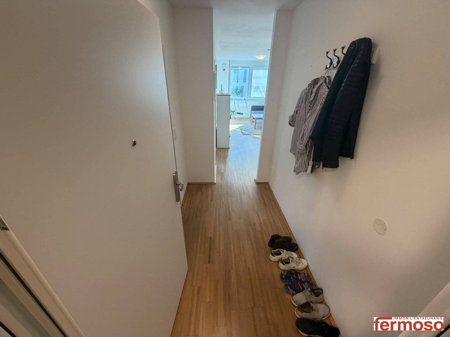 Modern 2-room apartment with loggia and underfloor heating in 1200 Vienna for 999 €