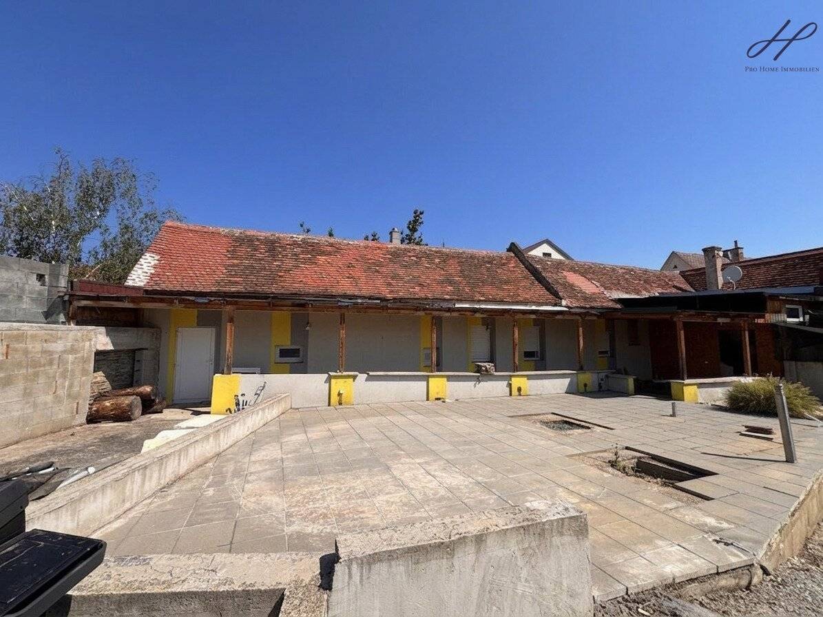 Sanierungsobjekt mit Charme: Historisches Wohnhaus mit Gewölbe in der weinidylle Rechnitz