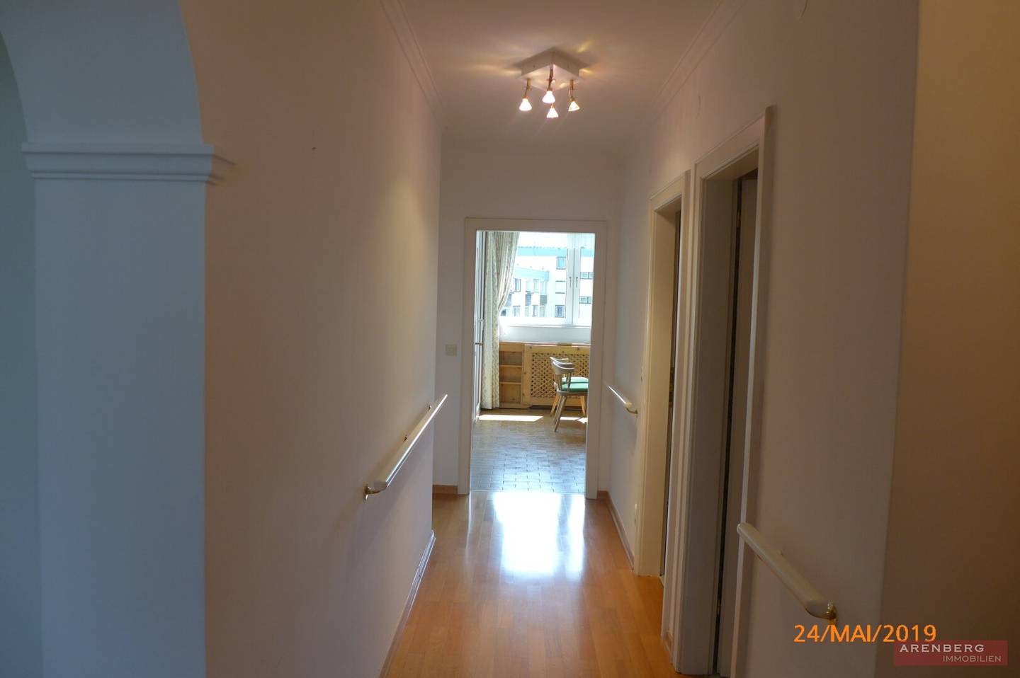 3-room apartment rented on 5th floor with elevator and loggia Herrnau Salzburg City building lease until 07.2117