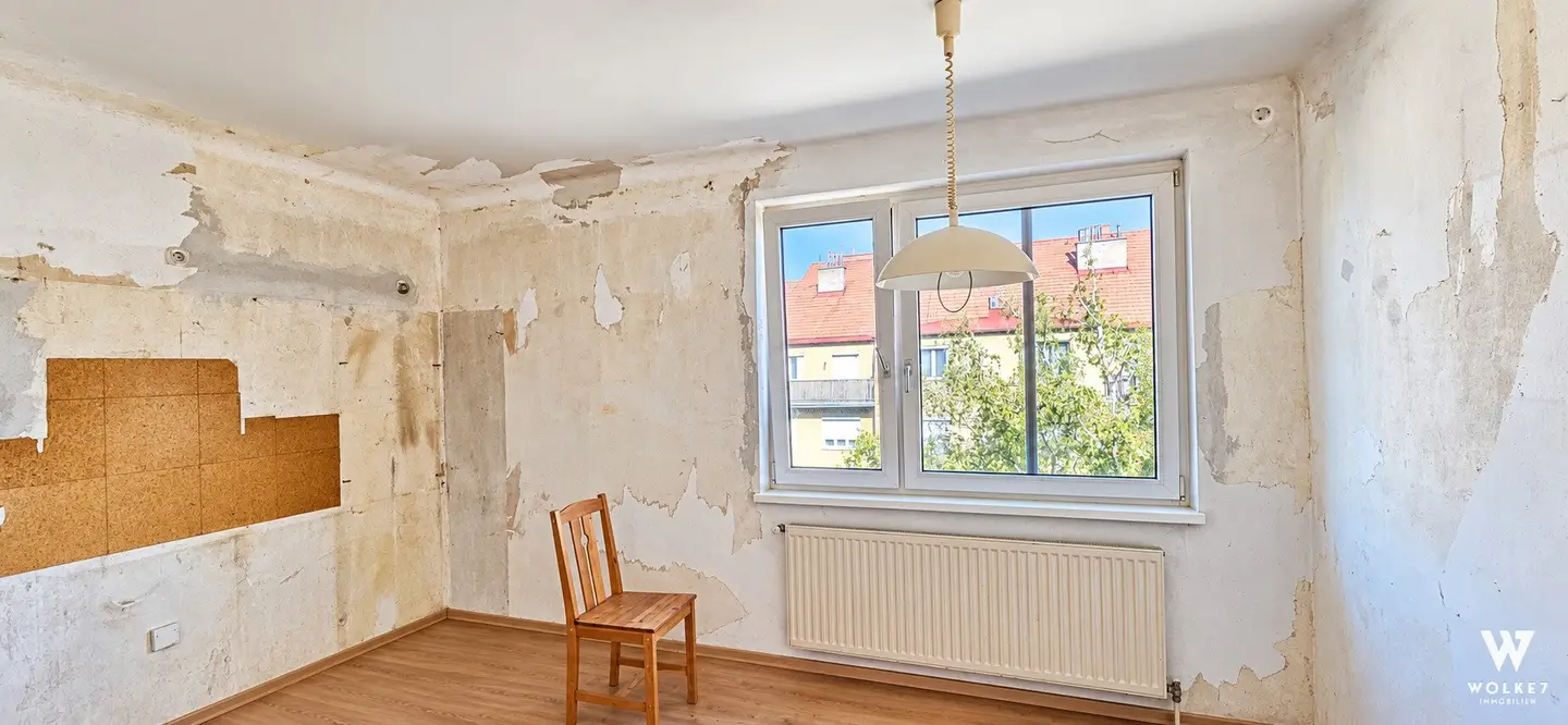 Charmante ca. 48 m² - 2 Zimmer Wohnung mit Potenzial – Lift und zentrale Lage in Schwechat