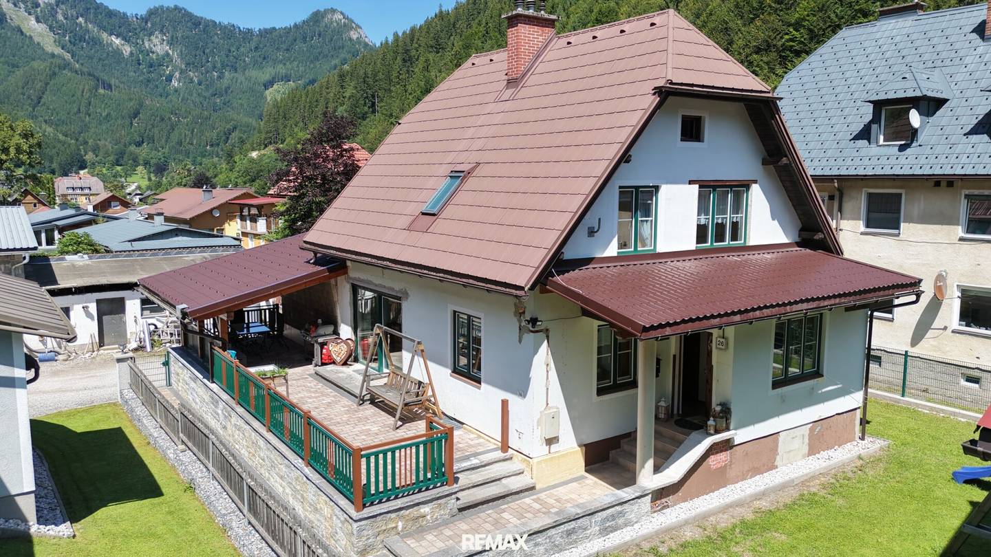 Ländlicher Charme trifft modernes Wohnen – Renoviertes Einfamilienhaus in Radmer